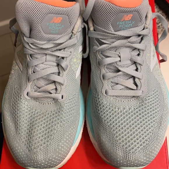 New Balance Running Shoes - Picture 3 of 14